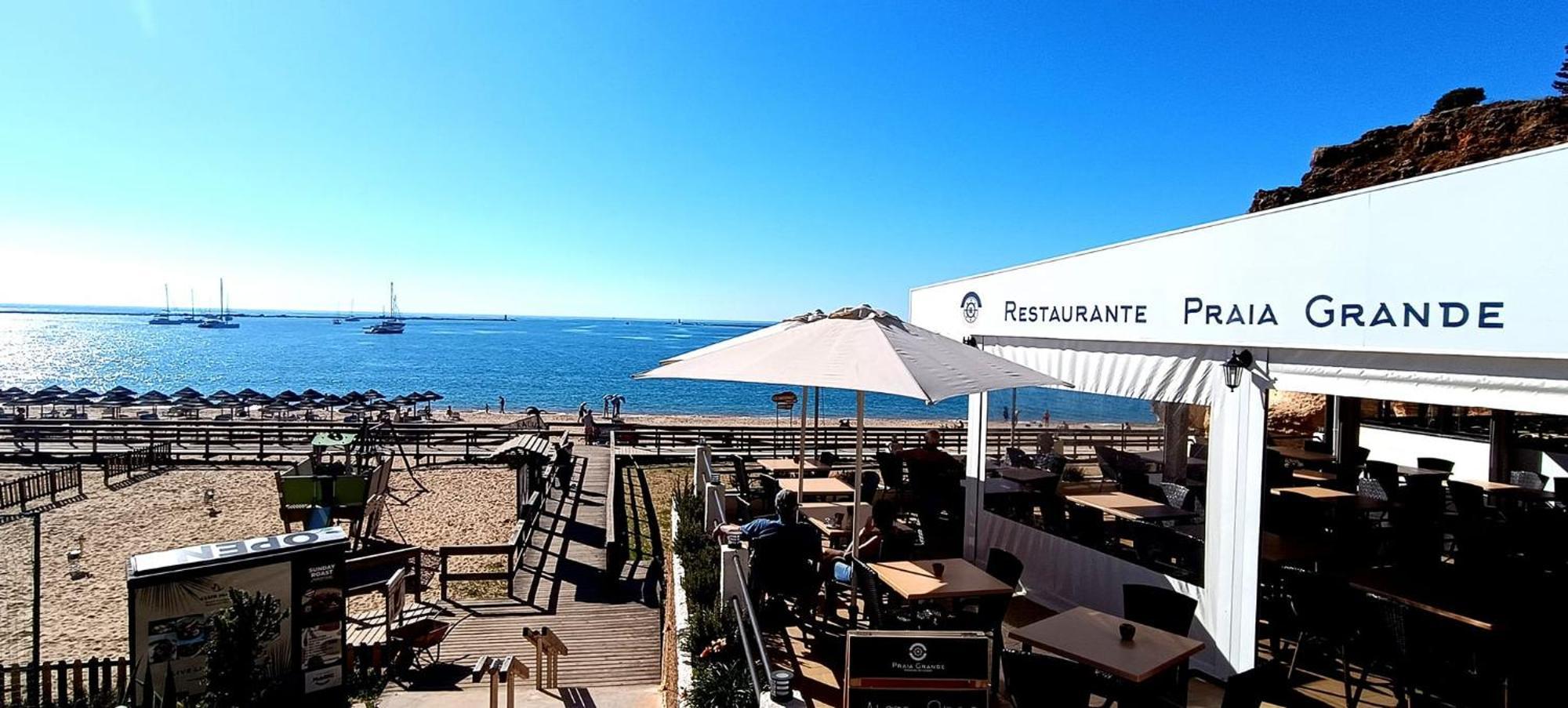 Wonderful Apartment In Ferragudo 2Double Beds Near Beaches And Golf Kültér fotó